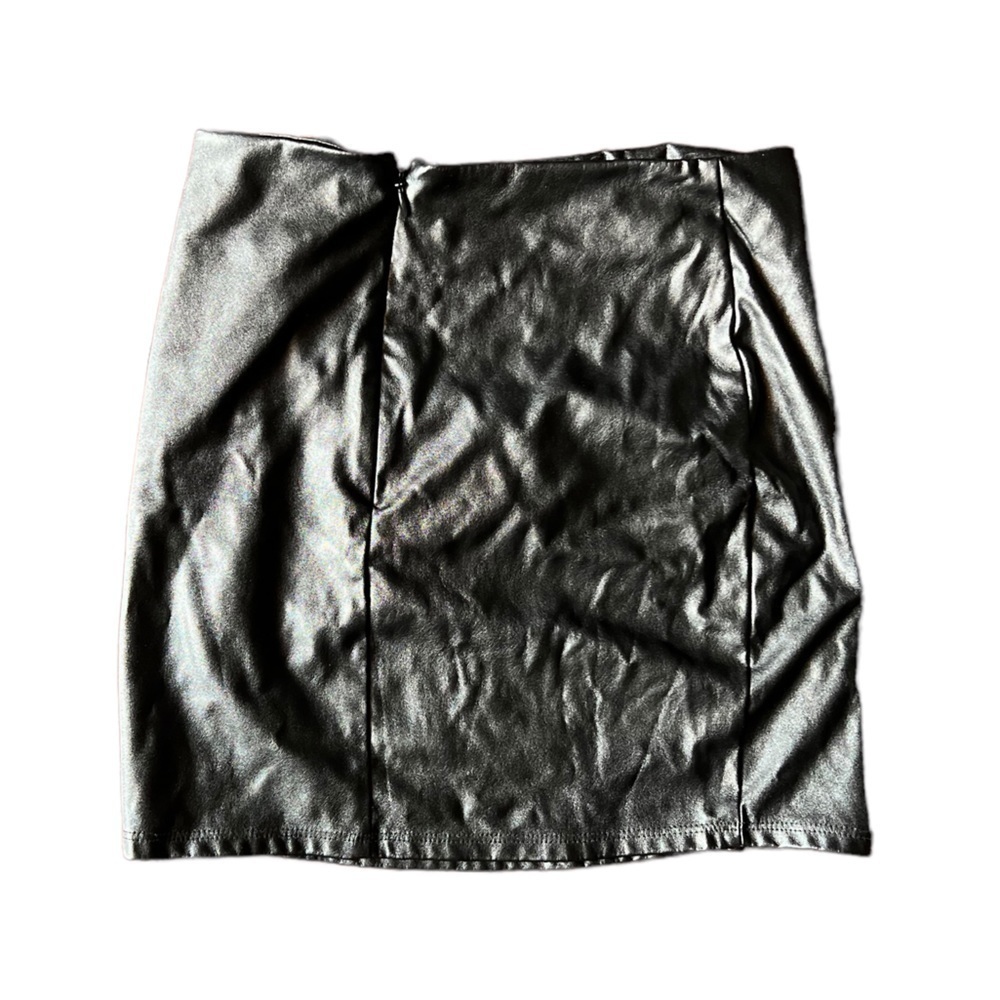 Black Skirt - Picture 2 of 2